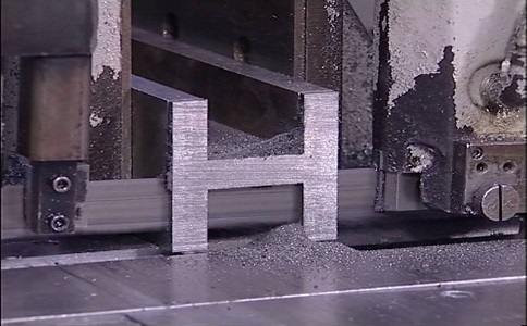 乌海大揭秘：带锯条价格多少钱才能买到高质量的产品？